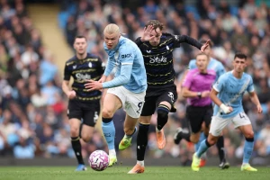 Strašni Haland "rešio" Everton, spektakl Palasa i Bornmuta